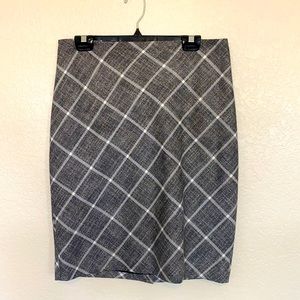 White House Black Market Gray Pencil Skirt Size 8